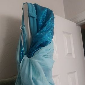 Disney's Frozen Elsa's Dress!